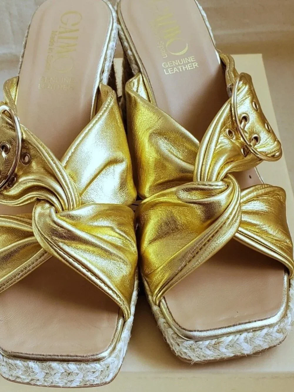 Gaimo Women's Size 8.5 Block Heel Slide Dress Gold Leather Buckle Sandals Spain
